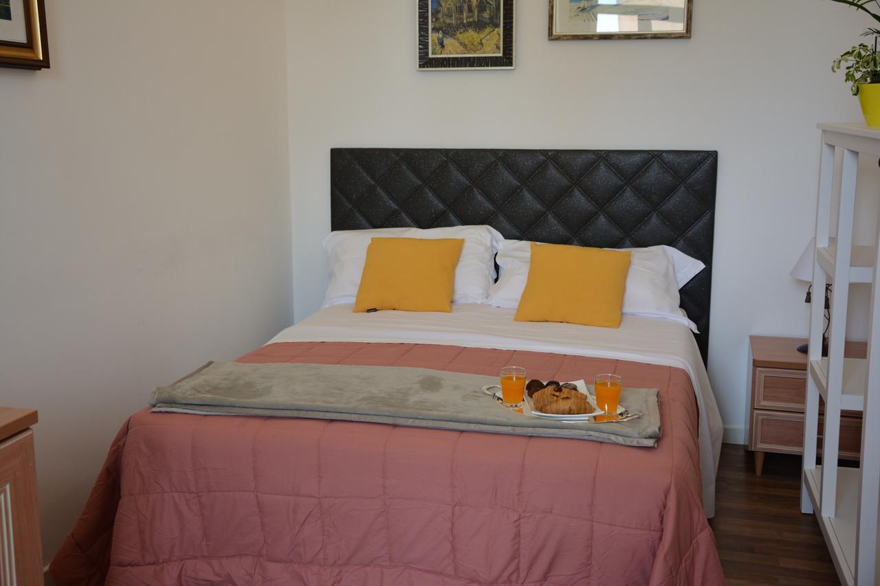 Bed and Breakfast Le Stanze Del Console Gravina in Puglia Exterior foto