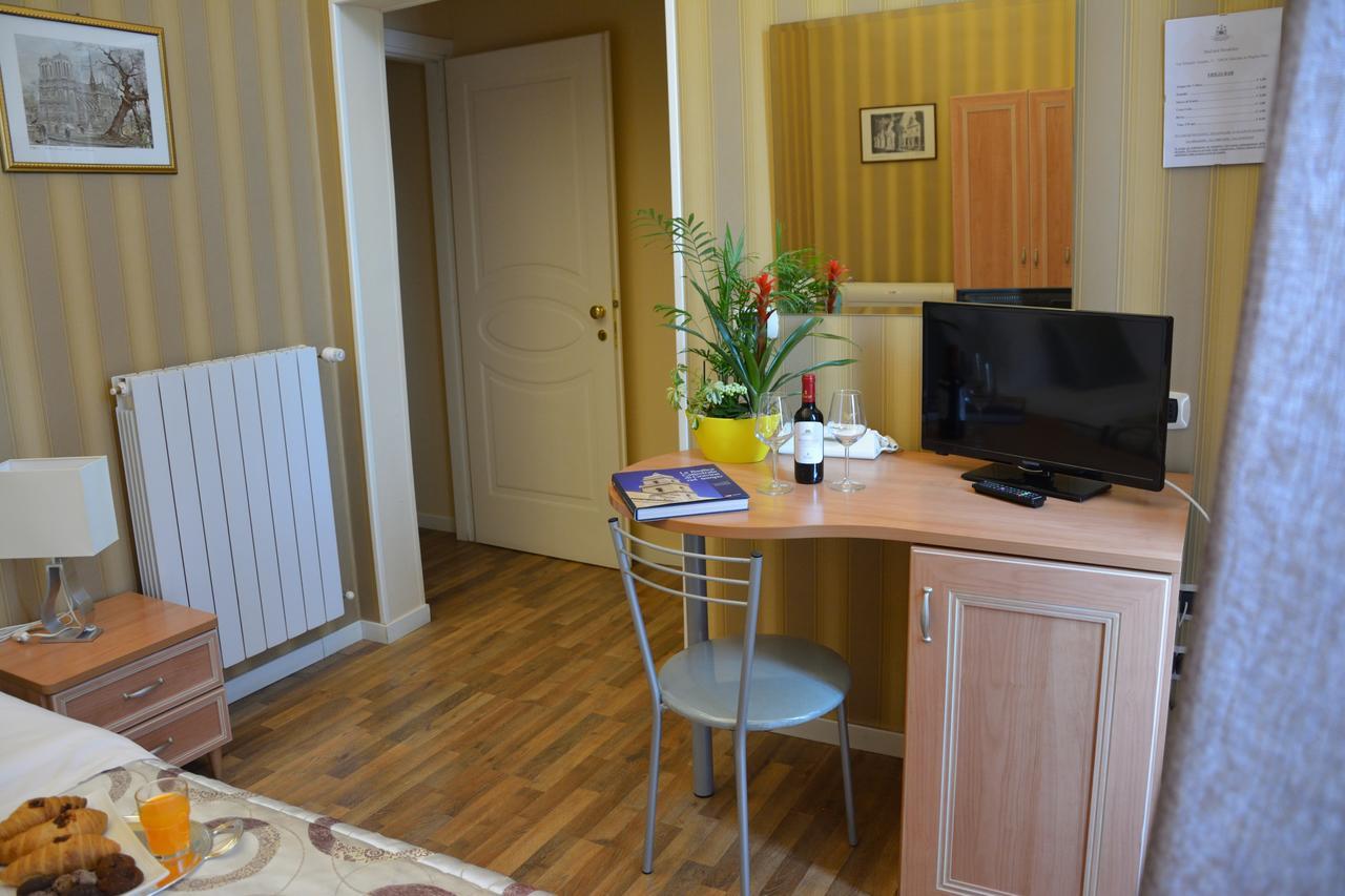 Bed and Breakfast Le Stanze Del Console Gravina in Puglia Exterior foto
