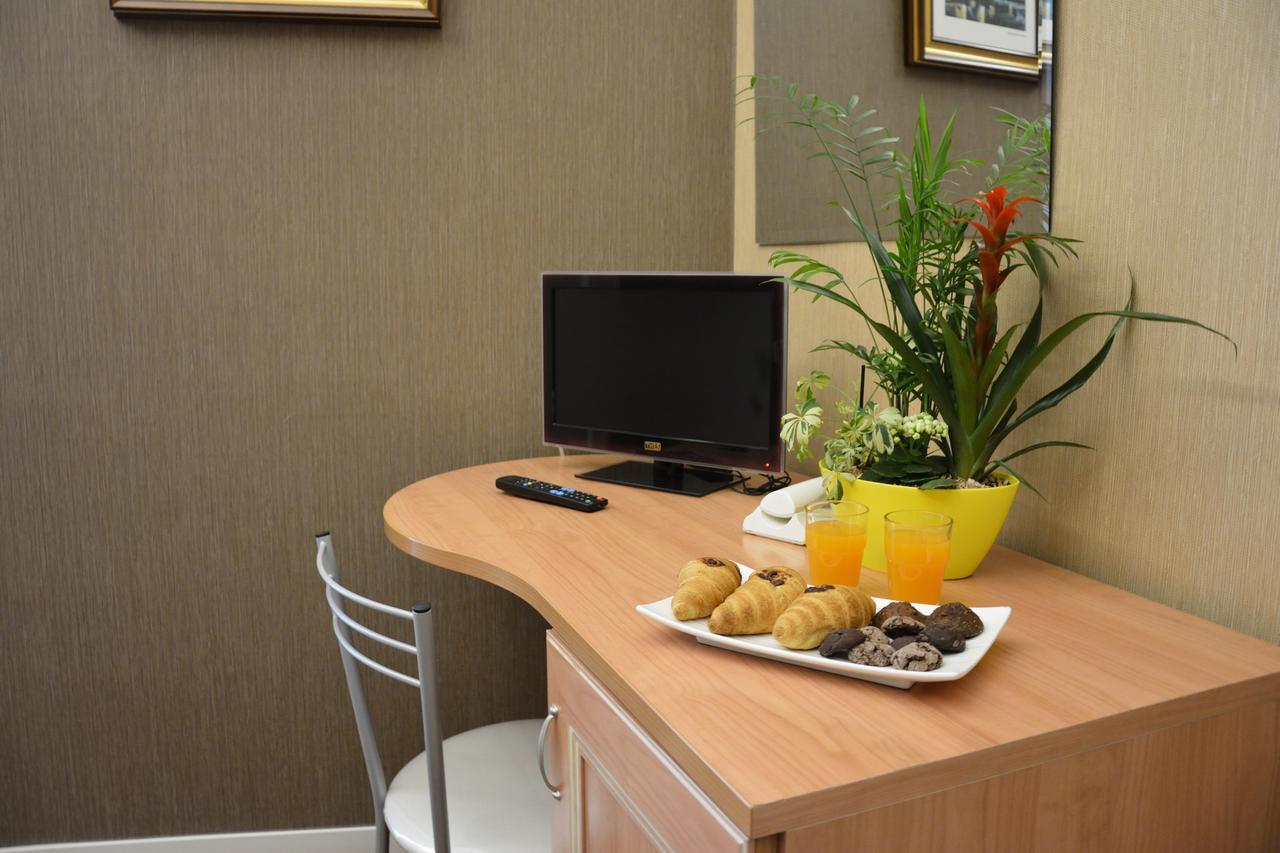 Bed and Breakfast Le Stanze Del Console Gravina in Puglia Exterior foto