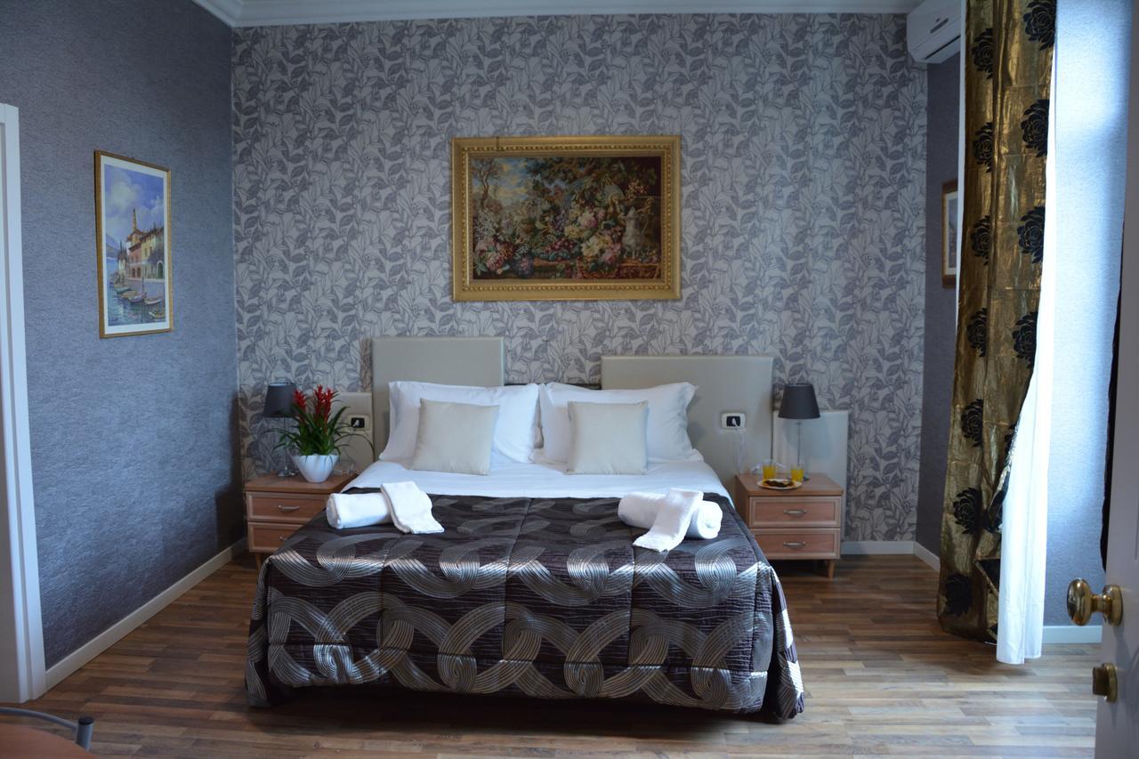 Bed and Breakfast Le Stanze Del Console Gravina in Puglia Exterior foto