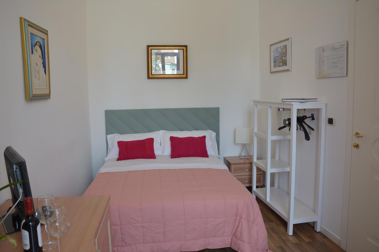 Bed and Breakfast Le Stanze Del Console Gravina in Puglia Exterior foto