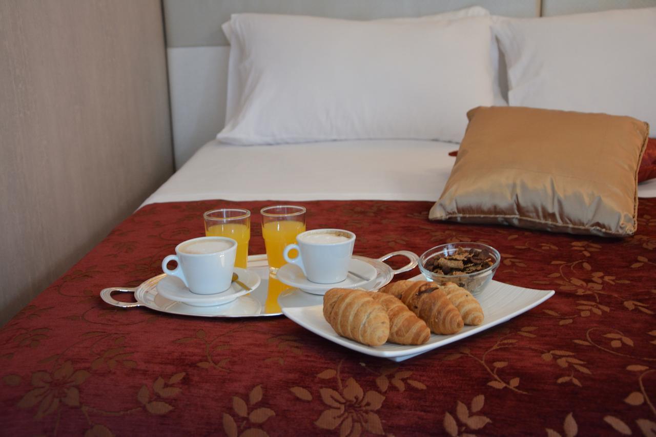 Bed and Breakfast Le Stanze Del Console Gravina in Puglia Exterior foto